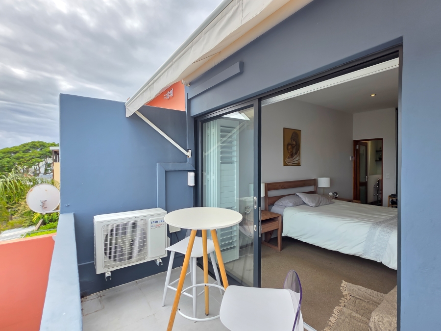 2 Bedroom Property for Sale in Three Anchor Bay Western Cape